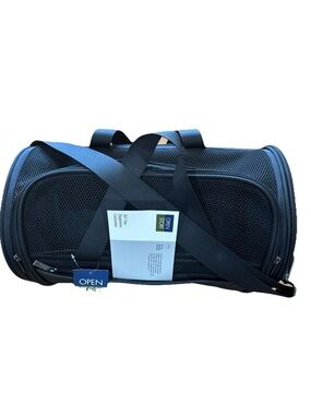 Open Story Pet Carrier Duffel Navy Soft-Sided Travel Bag 17.5” Removable Pad NWT